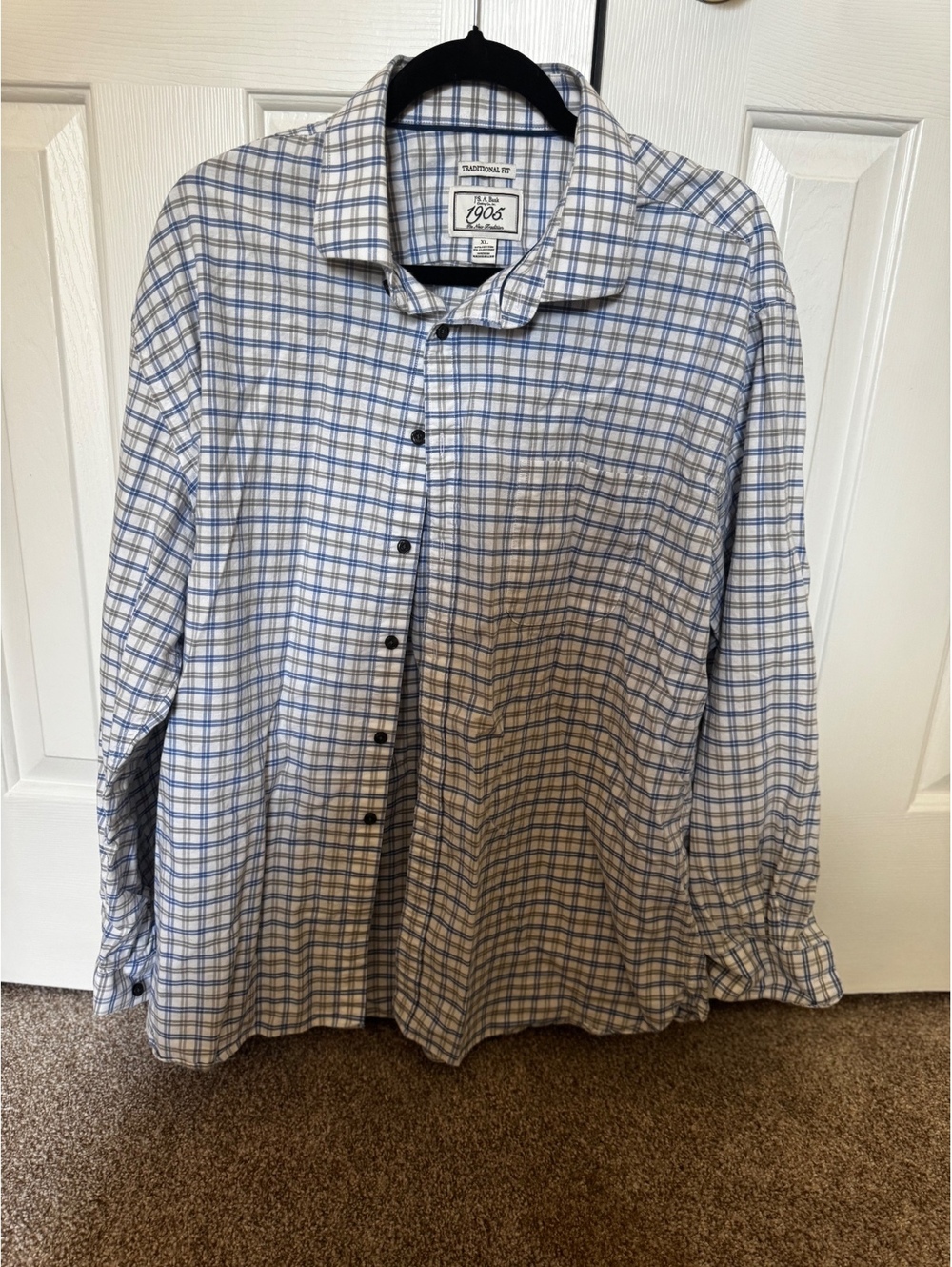 Jos A Bank 1905 Men’s XL Traditional Fit Plaid Long Sleeve Button Down Shirt